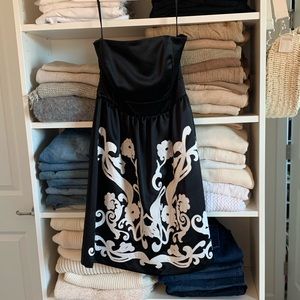 NWT White House Black Market Dress